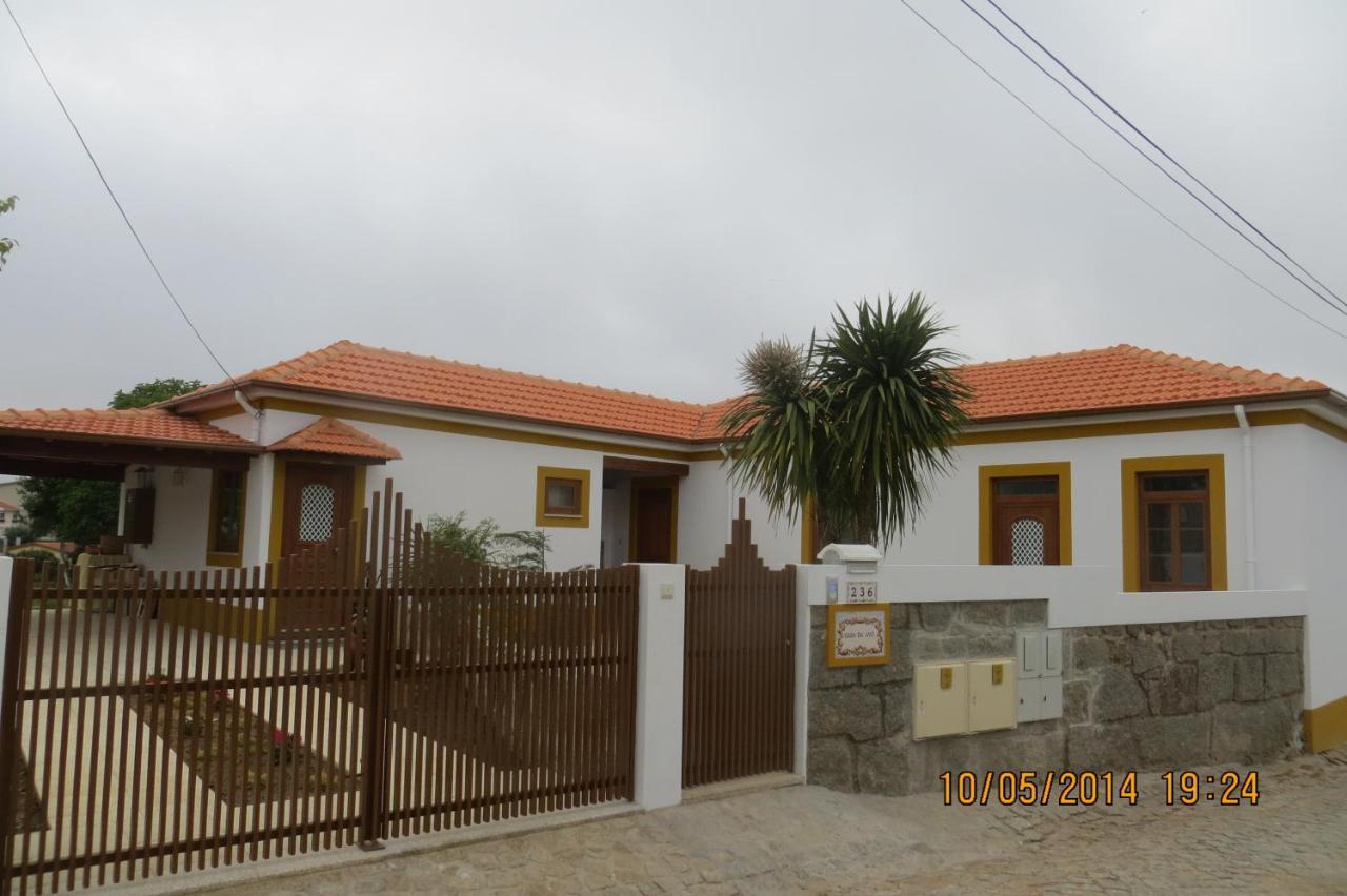 Casa Da Avo, Campo Praia A 2 Kms Do Mar إسبِنو المظهر الخارجي الصورة