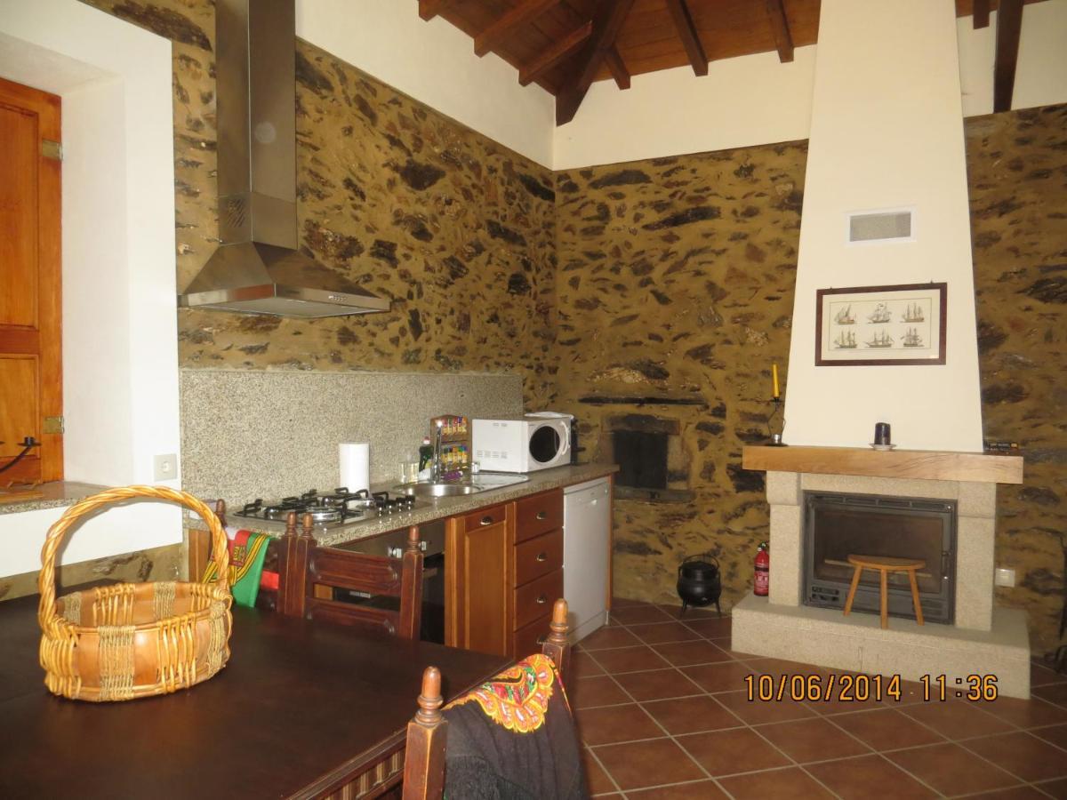 Casa Da Avo, Campo Praia A 2 Kms Do Mar إسبِنو المظهر الخارجي الصورة