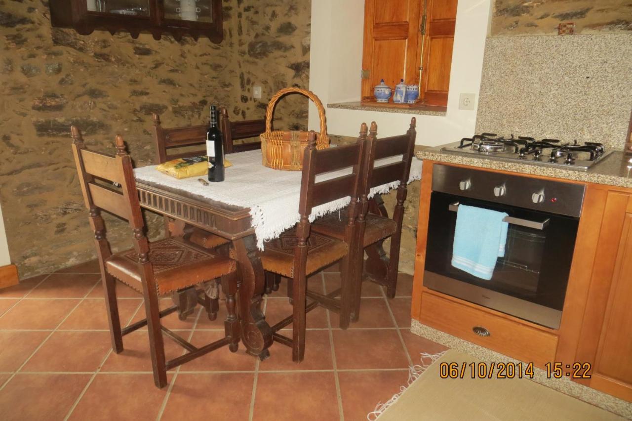 Casa Da Avo, Campo Praia A 2 Kms Do Mar إسبِنو المظهر الخارجي الصورة